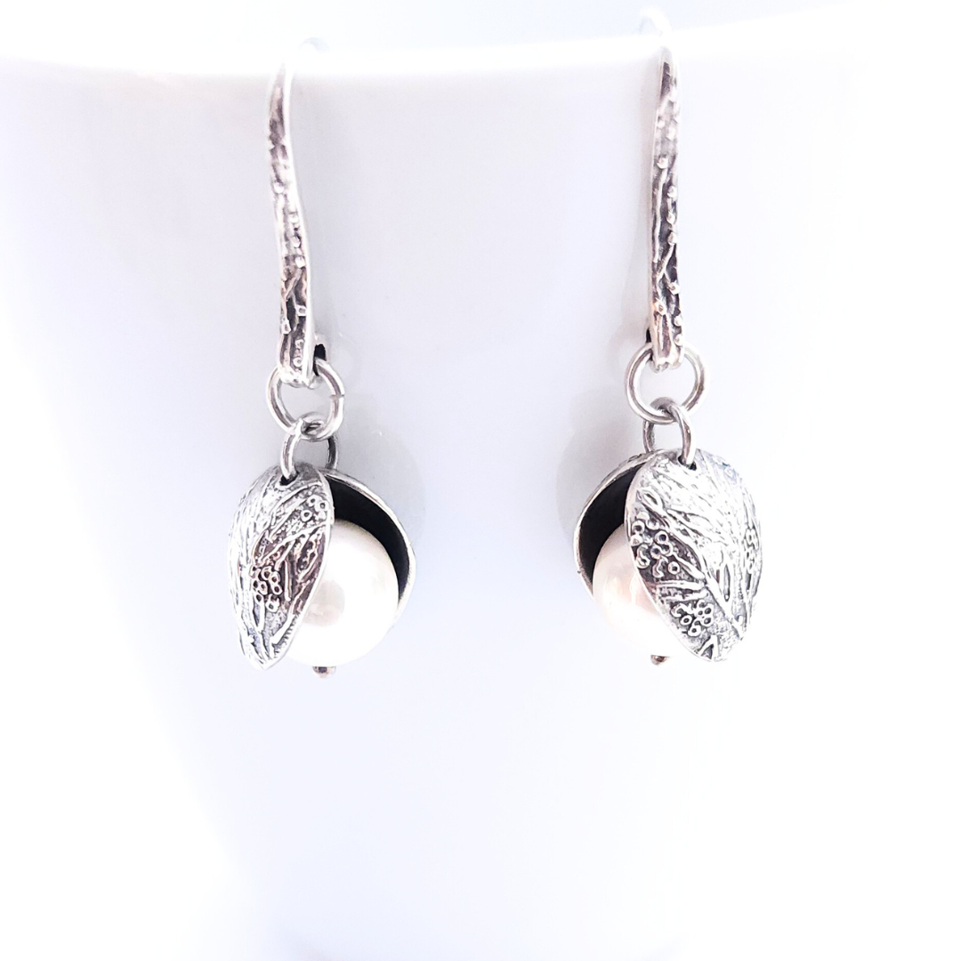Apparel & Accessories > Jewelry Sterling Silver Clamshell Earrings , Women's Earrings - Eclectically Simple, LLC