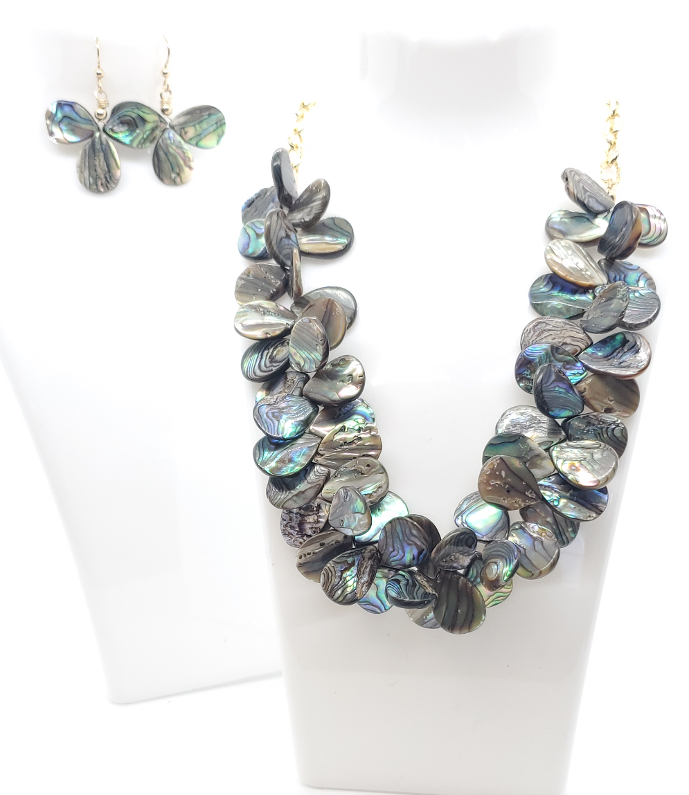Apparel & Accessories > Jewelry Queen Em - Abalone Shell Necklace Set ,  - Eclectically Simple, LLC